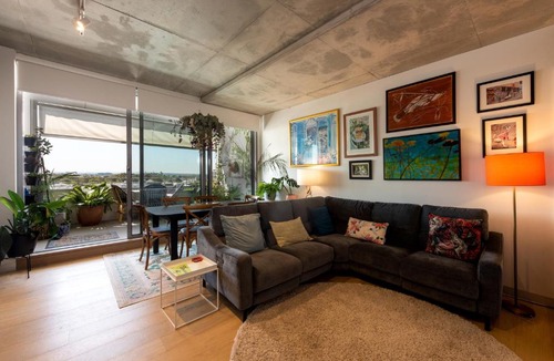 Brunswick Apartment | Brunswick Retreat! 5th floor 1-bed Unit w Parking