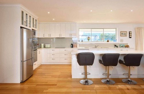 North Bruny House | Bruny Horizon - Where the Country meets the Sea