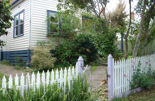 Bruthen House | Bruthen Self Contained Cottage