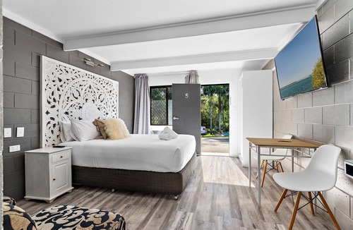 Tanawha Hotel | Buderim Fiesta Motel