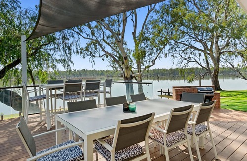 Bundalong House | Bundalong Beauty located on the golden mile at Bundalong