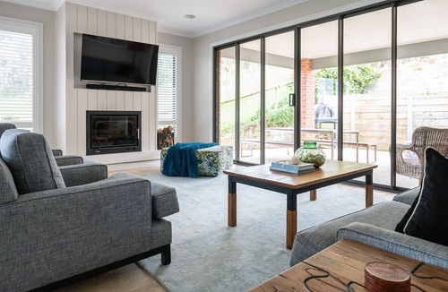 Inverloch House | Bundjil Beach House Winter Promo Stay 3 Pay 2