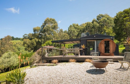 Apollo Bay House | Bunjil Retreat - Couples Getaway with Sauna