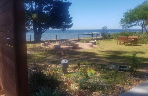 Raymond Island House | Burrunan Retreat Raymond Island