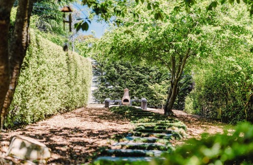 Blackheath House | Buru Retreat, Secluded Couples Escape, Spa & Walks