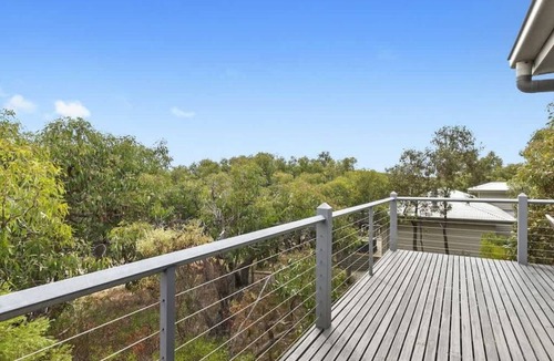 Fairhaven House | Bush and Beach Weekender @ Fairhaven