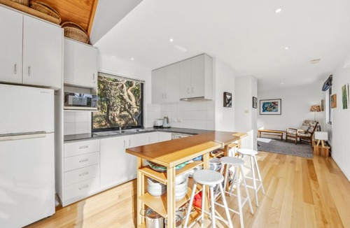 Fairhaven House | Bush and Beach Weekender at Fairhaven