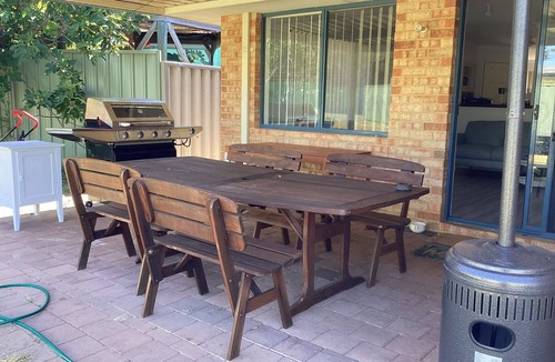 Geographe House | Busselton Bayside - minutes from the beach. Bring your doggie