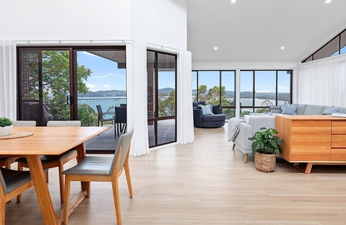 Salamander Bay House | By The Bay - 66 Randall Dr