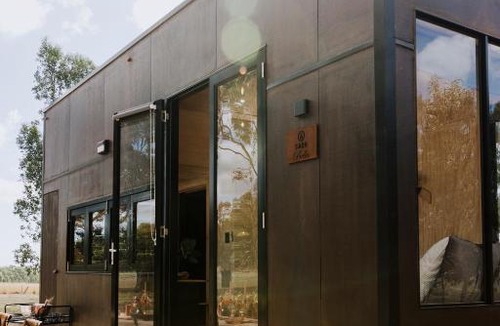 McLaren Flat Hotel | CABN McLaren Vale