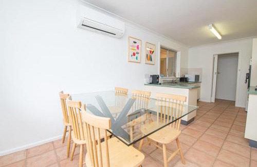 Orange Villa | Cadogan House - Professionally Styled in CBD