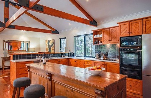 Margaret River House | Calistoga Chalet - A Luxurious Chalet in the Trees!