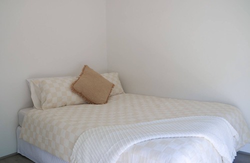 Coolbellup House | Calm and Comfortable Home | Close to Fremantle