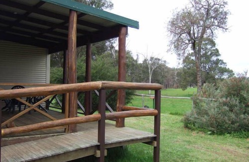 Cundinup Cottage | Cambray Cottages Nannup - Farm Cottage
