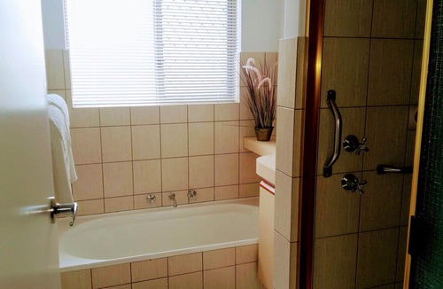 Dianella House | Camelias Boutique Cottage in Dianella