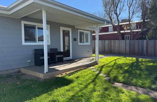 Berrima House | Camellia Cottage
