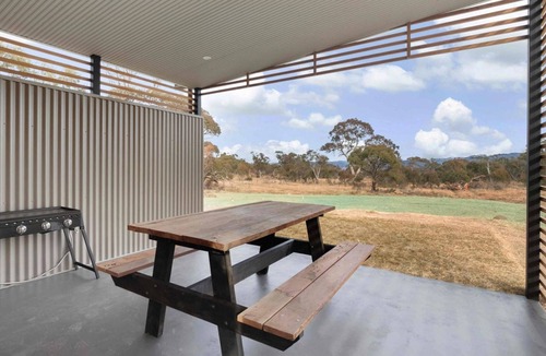 Hill Top Cabin | Candlebark Retreat Eco Retreat