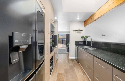Jindabyne Resort | Candlebark Retreat - Jindabyne