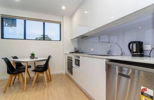Ovingham Apartment | Canopy @ 44—Central CBD Location
