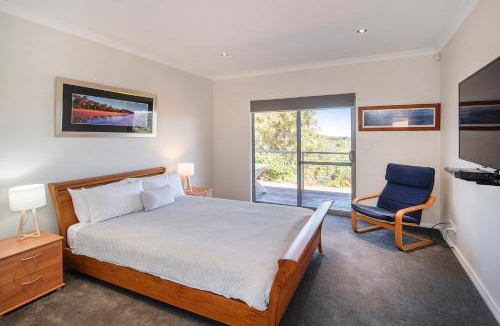 Wilyabrup House | Cantley at Flutes Estate, Margaret River