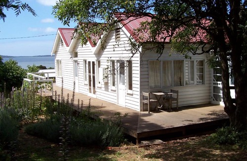 Rhyll House | Captain Lock's Cottage