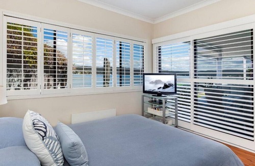 Sydney House | Careel Bay Beachfront