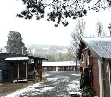 Jindabyne Cabin | Carinya Village Jindabyne