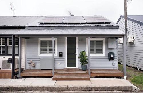Carrington House | Carrington Cottage | Walk to Cafés, Bars & Harbour
