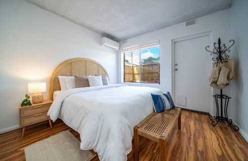 Everard Park Apartment | Casa Boho - Peaceful Stay in Vibrant, Central Locale