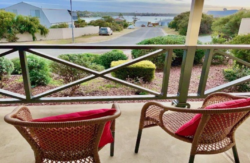 Lake Wangary House | Casa De Praia - a perfect Coffin Bay Holiday Home