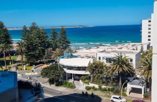 Cronulla Apartment | Casa Del'Mare Cronulla Beachfront w Ocean Views