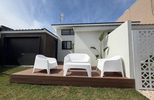 Lakes Entrance House | Castaway 2br Waterfront Lakes Entrance