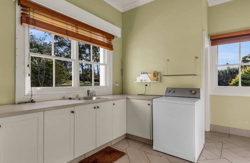 Wallaga Lake Ski Chalet | Castle by the Sea - Tilba Road 26