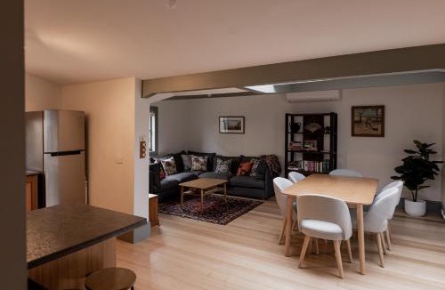 Hobart Central Business District House | Cavell Street Cottage in West Hobart