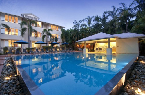 Port Douglas Hotel | Cayman Villas