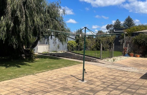 Lacepede House | Central 3 bedroom family retreat