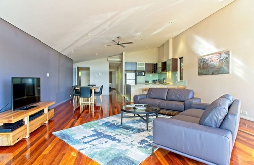 Margaret River Hotel | Central Avenue Apartments
