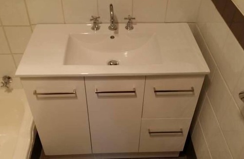Mandurah House | Central Mandurah - 3 x 1 - Fully Fenced - Great parking