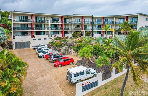 Yeppoon Apartment | CENTRAL MODERN APARTMENT
