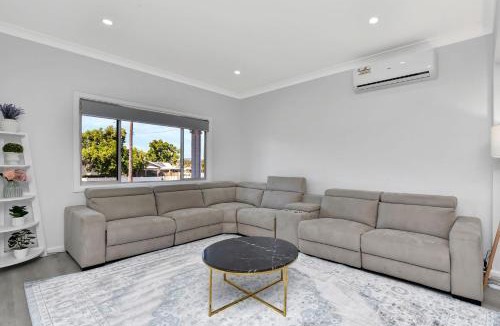 Cessnock House | Cessnock Country Gateway to Vineyards View