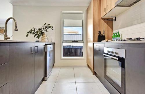 Cessnock House | Cessnock Haven Contemporary Country Retreat