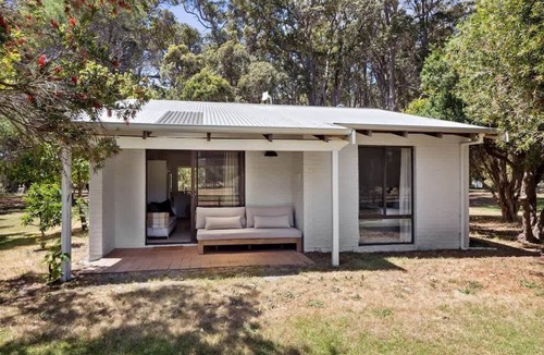 Margaret River Apartment | Chambré Estate Malbec - experience elegant luxury