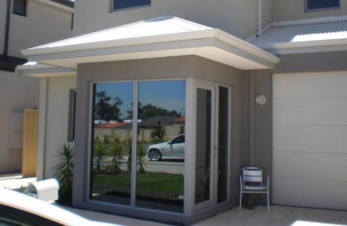 Ashby House | CHARLIES, Modern Townhouse