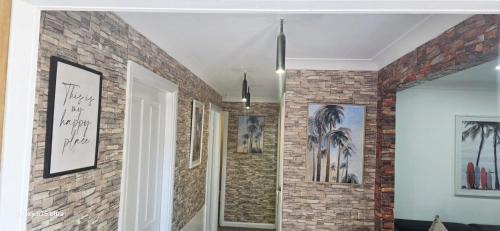 Blackett House | Charming 3-Bedroom House Rental in Sydney