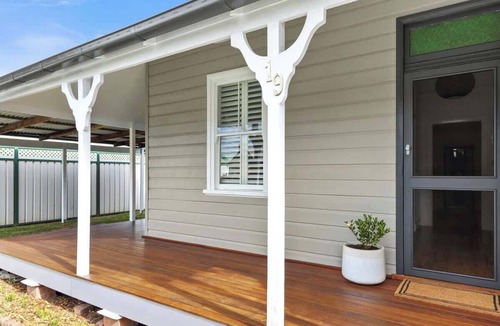 Muswellbrook House | Charming 3BDR central located cottage Muswellbrook
