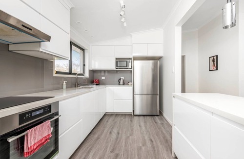 Ainslie House | Charming Ainslie Retreat with Garden & City Access