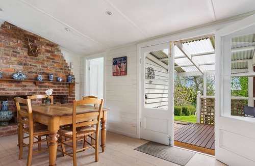 Daylesford House | Charming Cottage in the heart of Daylesford