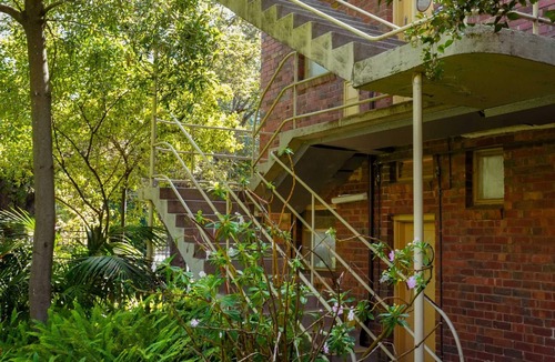 Fitzroy Apartment | Charming Fitzroy Apartment Near Gardens & Museum