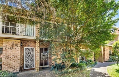 Glebe Villa | Charming Glebe Attic Room