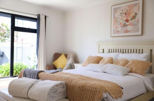 Devonport House | Charming home on Percy